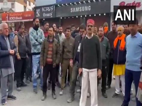 J-K: Sanatan Dharm Sabha calls for a 'shutdown', protests village ...