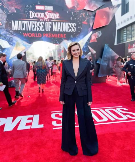 In Pics: Elizabeth Olsen's stunning looks during the Doctor Strange ...