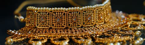 Shop Stunning Navratri Jewellery Collection | Beads and Metals