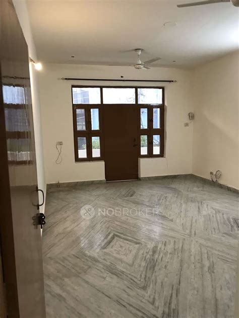 Independent House Sector 17C Rent - WITHOUT BROKERAGE Semi-furnished 2 ...