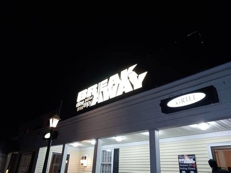 BREAKAWAY, Danvers - Menu, Prices & Restaurant Reviews - Tripadvisor