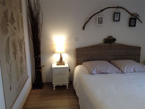 LA BATISSE DE GRANDVAL (Lavastrie) - B&B Reviews & Photos - Tripadvisor