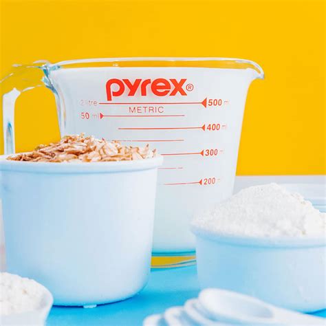 How Many Ounces In A Gallon? (Oz to Gallons Guide) | Live Eat Learn