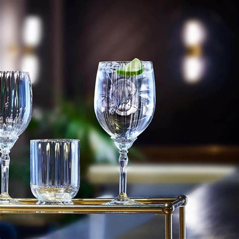 Does Borosilicate Glass Contain Lead? (Safety, Facts & Myths)