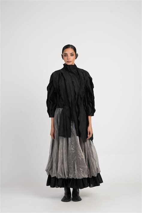 Balloon Skirt – Antar-Agni