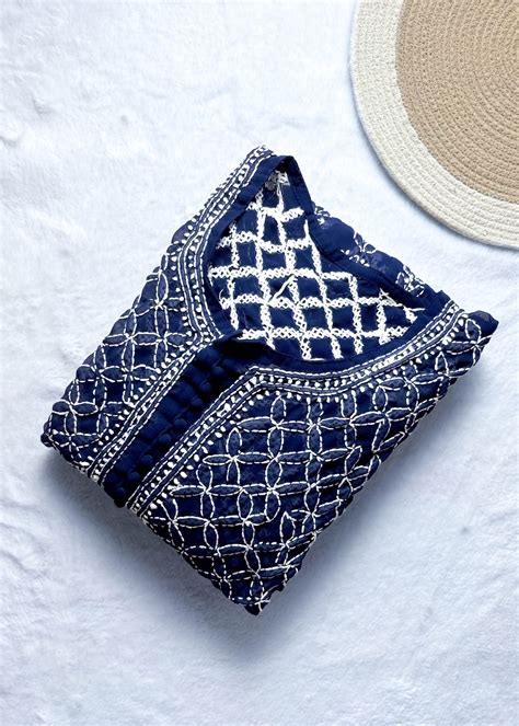 Elegant Anarkali Kurta with Flared Silhouette – Store Chikankari