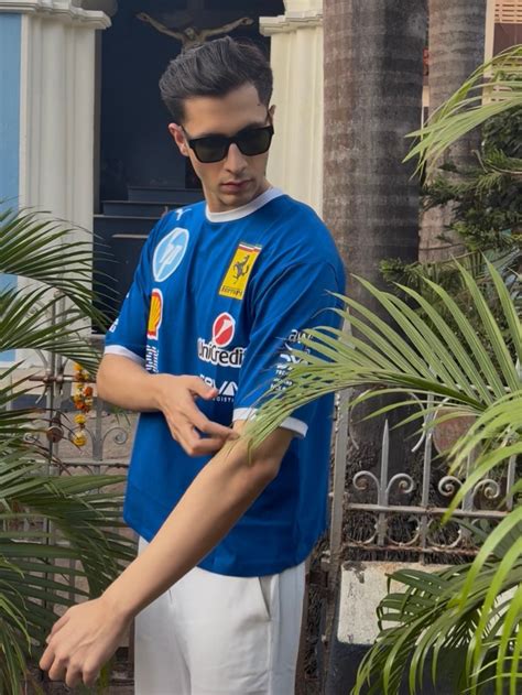 Oversized Pure Cotton Terry Scuderia Ferrari HP 2025 Monza Limited Edi ...