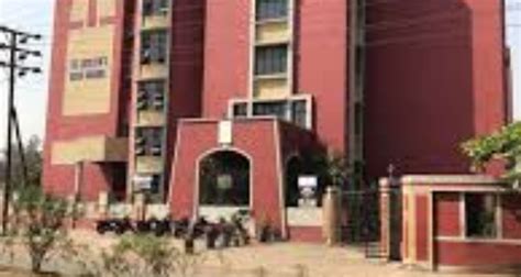 ST. JOSEPH'S HIGH SCHOOL