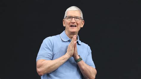 Happy Diwali: Tim Cook, Sundar Pichai extend Diwali greetings | Today News