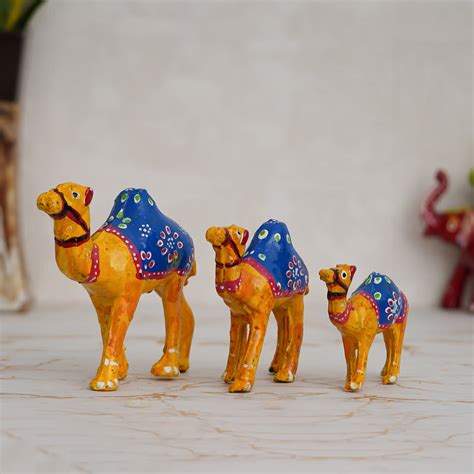 Set of 3 Decorative Camel Showpiece Animal Figurines- Multicolor ...