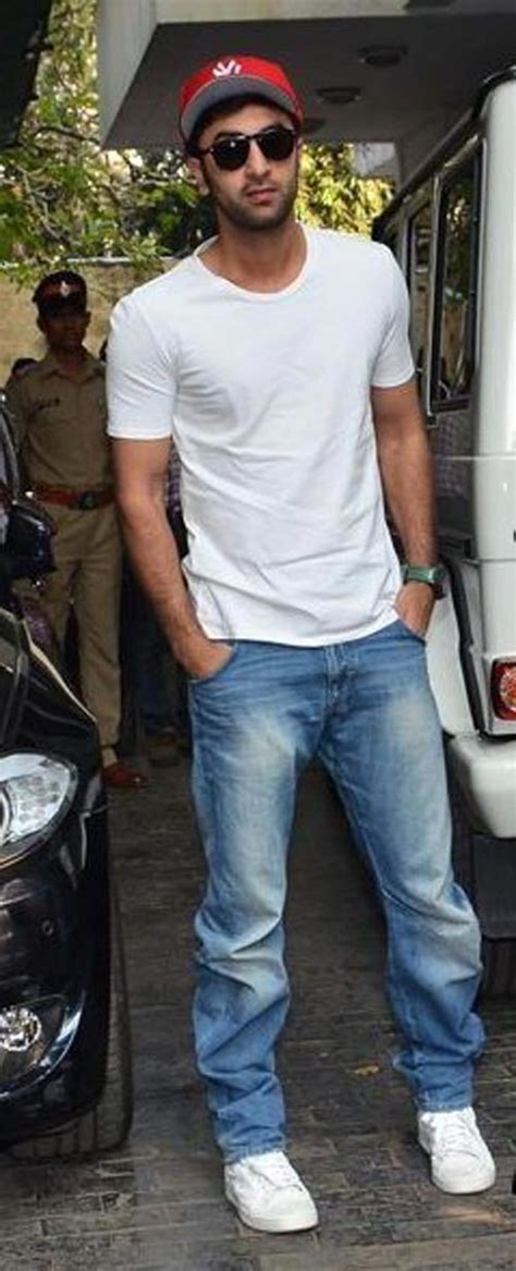 Must-Have College Outfits For Boys