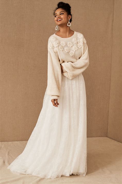 Bridal Sweaters and More Chic Winter Looks for a Wedding in the Snow