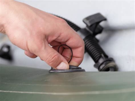 Deflating Inflatable 的图像结果