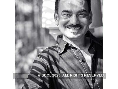 Fashion fraternity mourns Wendell Rodricks: Master designer, LGBTQIA+ ...