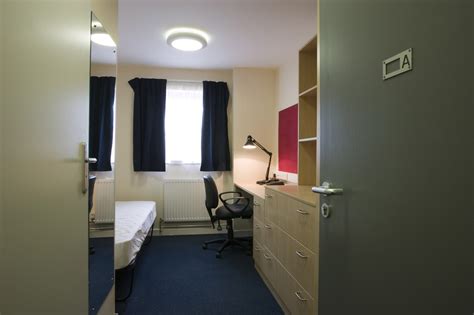 Queen Margaret Close Edinburgh For Sale at David Oldham blog