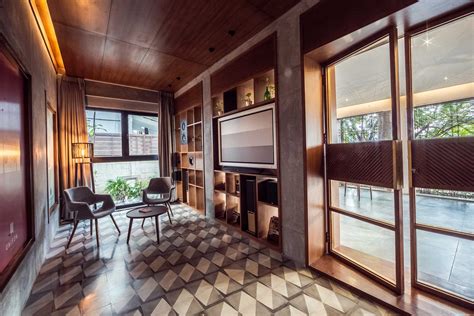 Chennai: Step into a home entertainment store that's inspired by ...