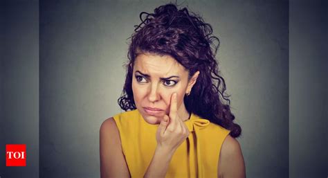 Tips to get rid of puffy eyes - Times of India