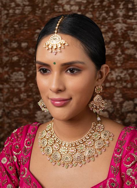 Medina Kundan Necklace Set with Mangteeka – Phuljhadi