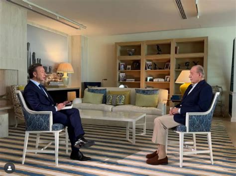 El rey Juan Carlos afea a su hijo Felipe el comportamiento que tiene ...
