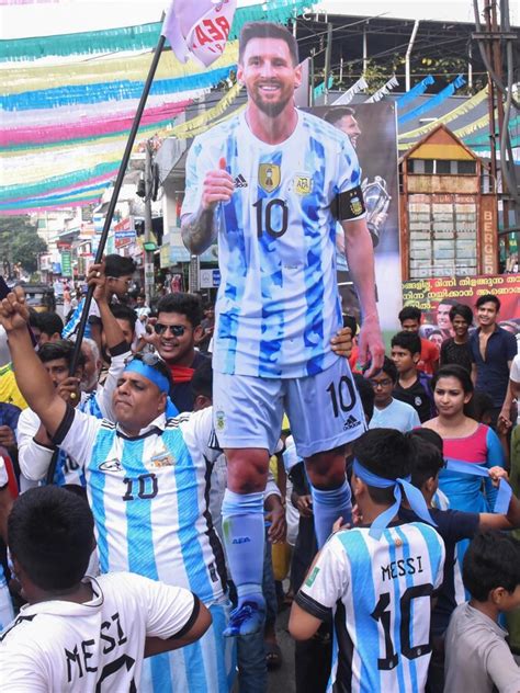 Messi fans in India rejoice WC win