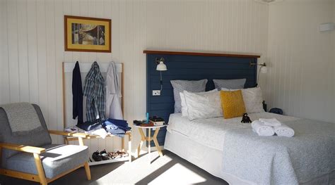 ADMIRAL WATERS (Cooks Beach) - Lodge Reviews, Photos, Rate Comparison ...