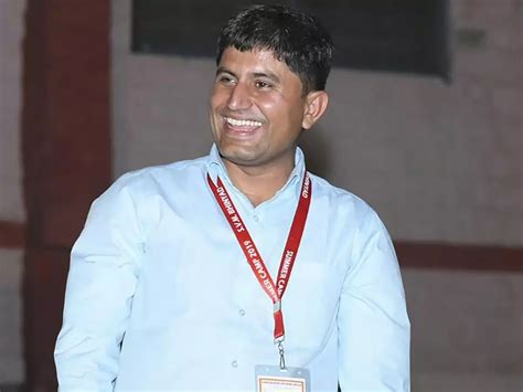 This Rajasthan Doctor Runs Free Coaching Institute In Barmer For ...