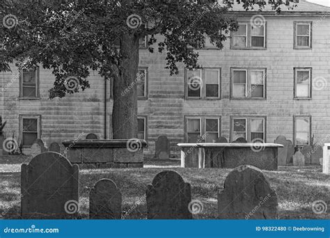 Salem Massachusetts Burying Point Cemetery Editorial Image - Image of ...