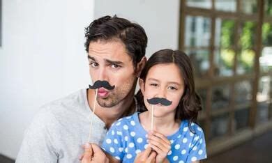 humor may have better relationships with kids in tamil | குழந்தைகளை ...