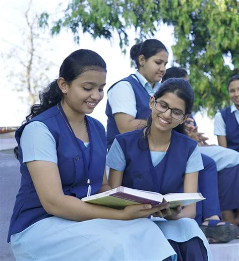 Pharmacy Colleges in Kerala | Best Pharmacy Colleges in Kerala