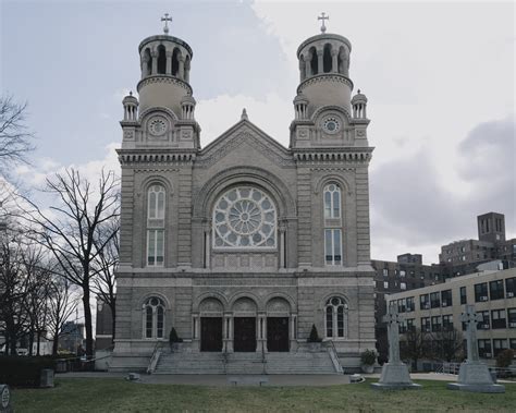 Parkchester - The Bronx - by Rob Stephenson