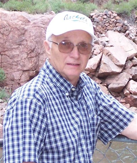 Roller-Crouch Funeral Home Mountain View | Mountain View AR