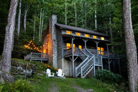 Greensboro Based Airbnb Photographer Visits Seven Devils, NC - Micciche ...