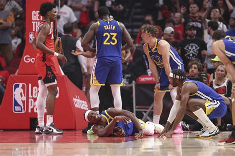NBA: Jimmy Butler exits with pelvic injury, heads for MRI | GMA News Online