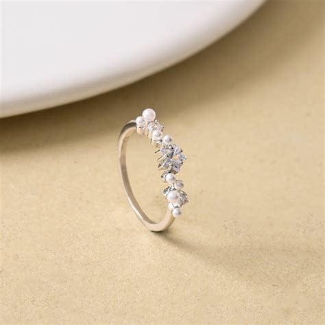 Ring Online - Premium Starlit Elegance Silver Ring | Nestasia