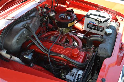 Stunning 1962 Plymouth Valiant Brings Back Memories