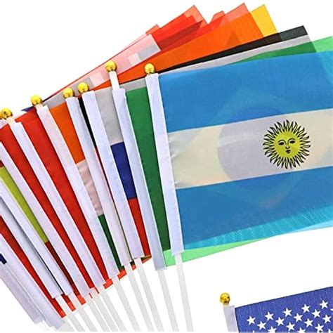 Juvale Country Flags 24-Piece Mini Set with Stands - India | Ubuy
