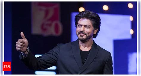 Shah Rukh Khan Health News: Shah Rukh Khan was admitted to hospital in ...