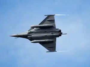 3-4 Rafale fighter jets from France to join Indian Air Force in first ...