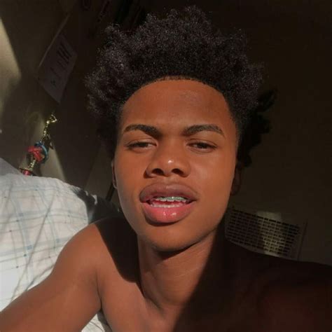 @fendileah 🧜🏾‍♀️ | Cute black guys, Dark skin boys, Cute black boys