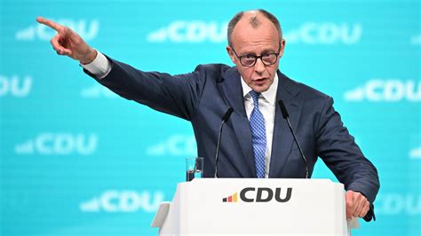 https://img.zeit.de/politik/deutschland/2026-02/cdu-parteitag-friedrich-merz-liveblog-bild-2/wide__1300x731