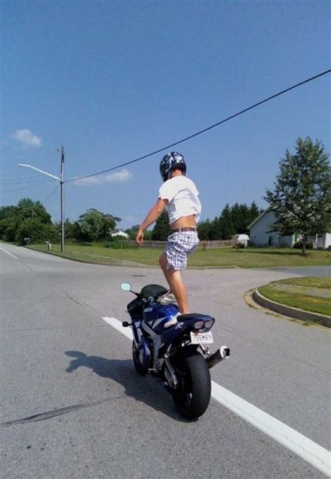 Motorcycle Stunts Compilation 的图像结果