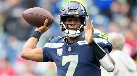 Sources - Geno Smith wants to play, but Seahawks to test QB pregame - ESPN