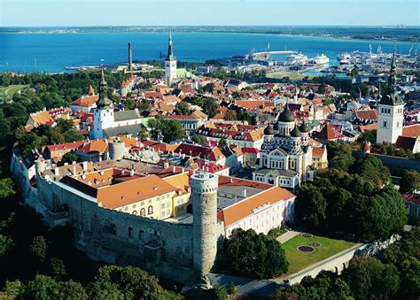 20 Amazing European Vacation Destinations You Must Visit