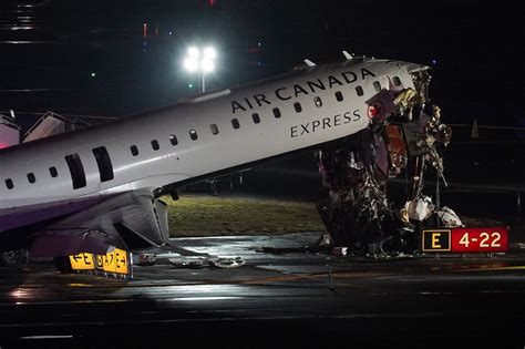 2 dead after Air Canada jet coming in for landing hits fire truck at ...
