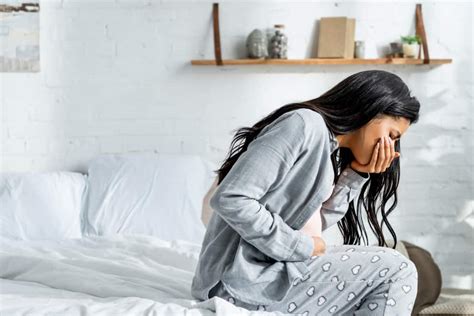 How Long Does Ovulation Nausea Last: A Concise Guide