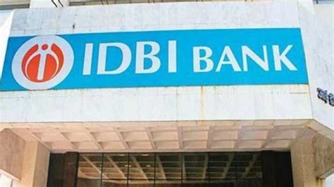 LIC board approves proposal to acquire 51 pct stake in IDBI Bank | Zee ...