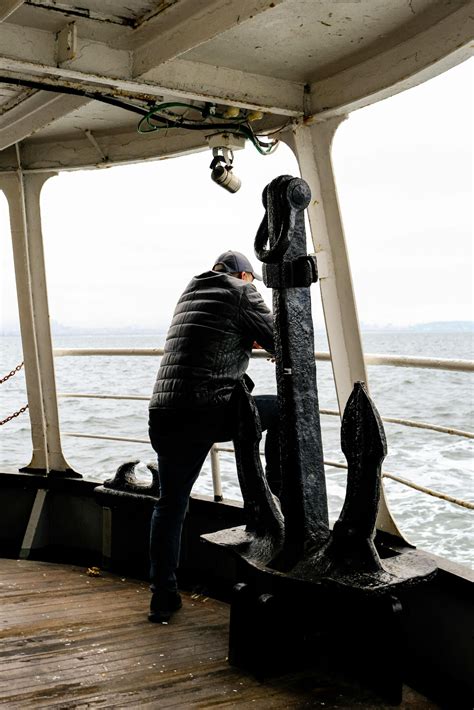 Man With Boat Photos, Download The BEST Free Man With Boat Stock Photos ...