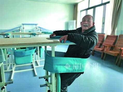 【文明健康绿色环保】柳州健全养老服务体系，让老人实现居家养老_社区