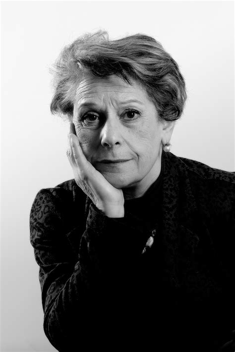Simonetta Agnello Hornby: "La Mafia no ha muerto. Está dormida" | EL ...