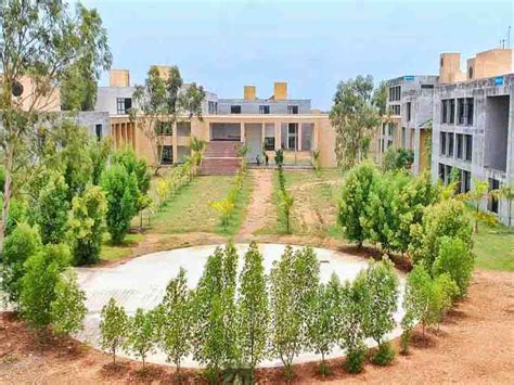 Welcome to GIDC Degree Engineering College